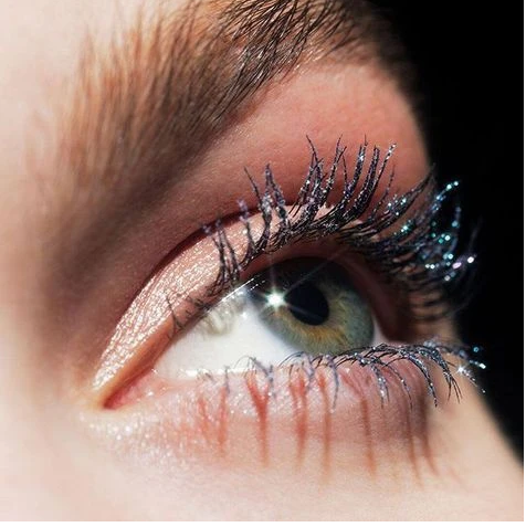 Shine Sphere Sparkle Mascara